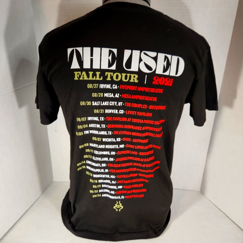 NWOT Men's The Used 2021 T-shirt